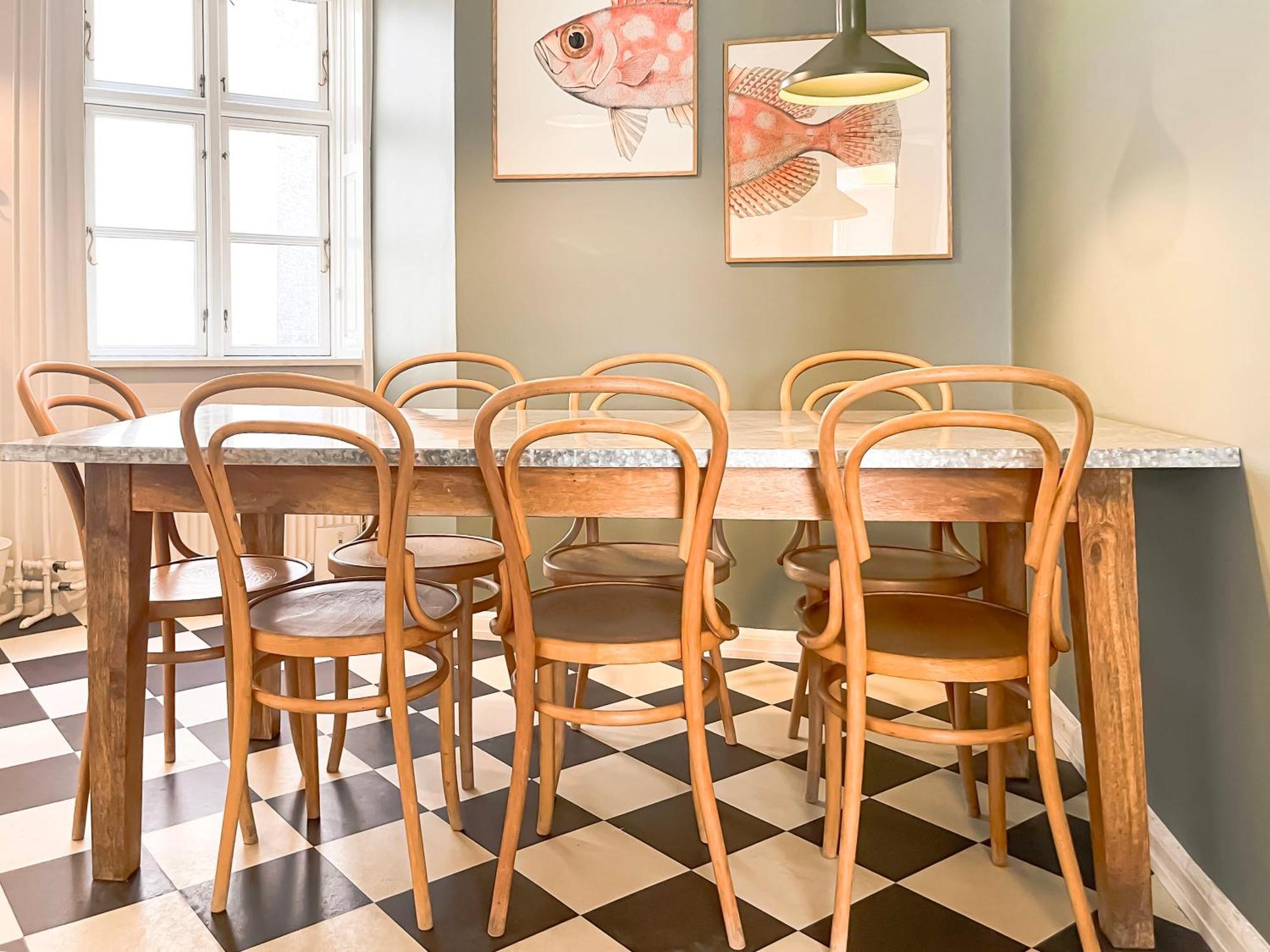 Large Apartment With 4 Bedrooms In København Eksteriør billede